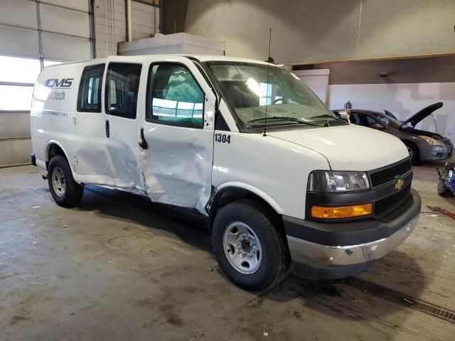 2022 Chevrolet Express G2500