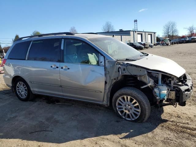 2009 Toyota Sienna LE