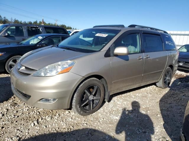 2006 Toyota Sienna XLE