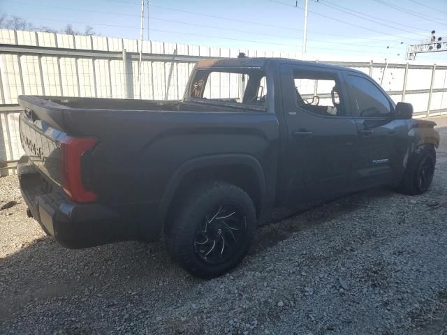 2023 Toyota Tundra Crewmax SR