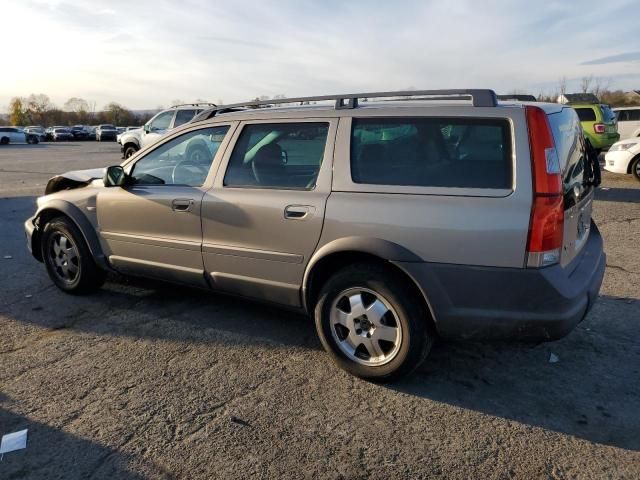 2004 Volvo XC70