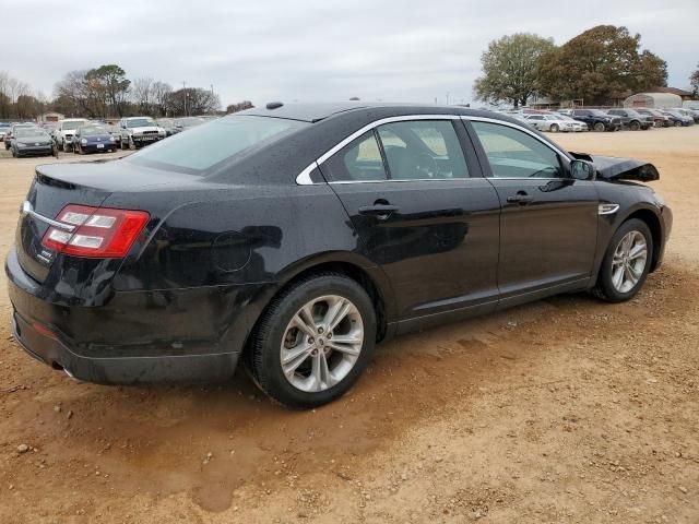 2018 Ford Taurus SEL