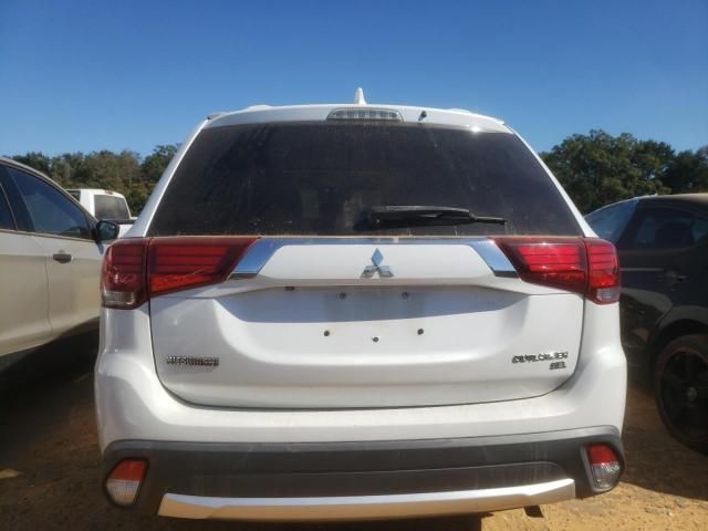 2017 Mitsubishi Outlander SE