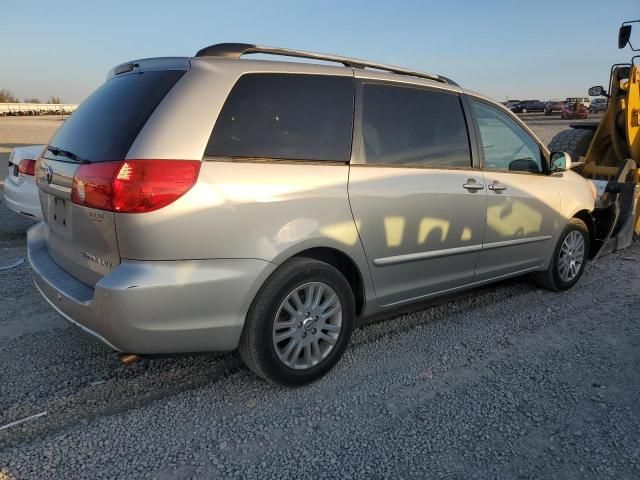 2009 Toyota Sienna XLE