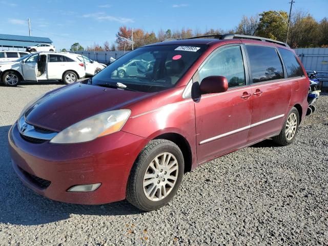 2009 Toyota Sienna XLE