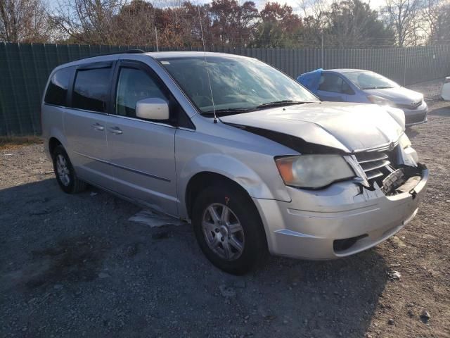 2010 Chrysler Town & Country Touring