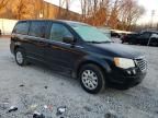 2010 Chrysler Town & Country LX