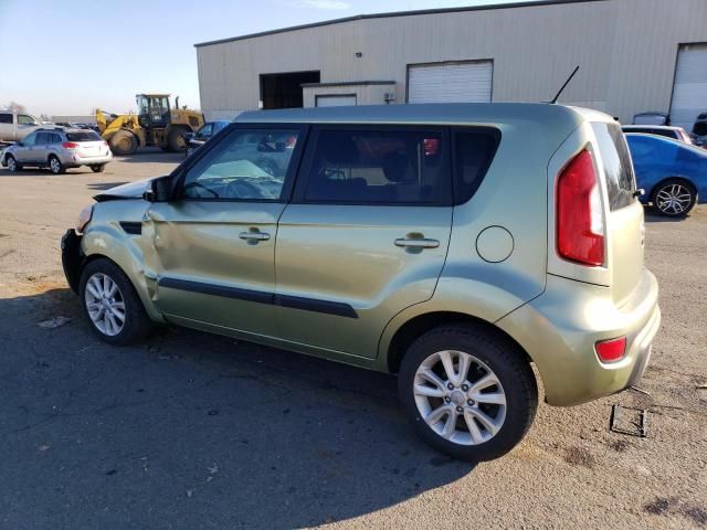 2013 KIA Soul +