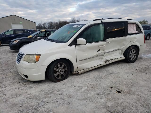 2010 Chrysler Town & Country Touring Plus