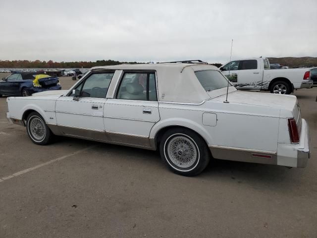 1988 Lincoln Town Car Signature