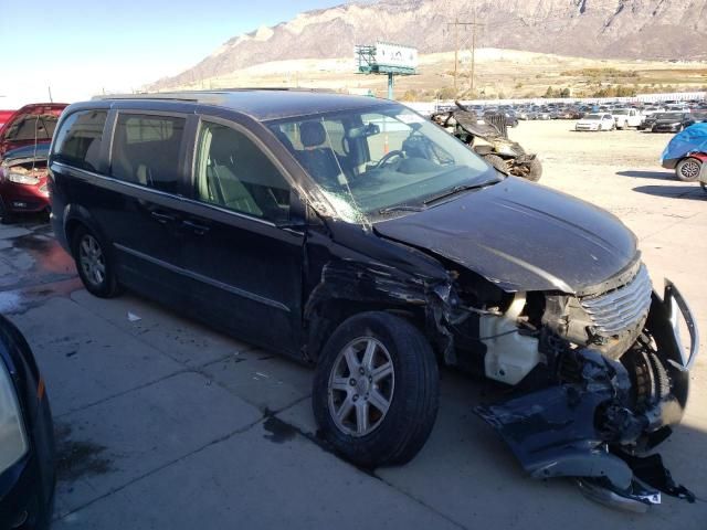 2012 Chrysler Town & Country Touring