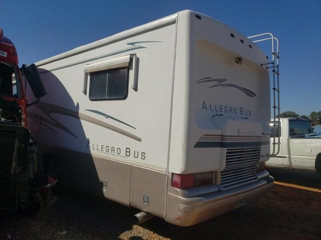 1997 Freightliner Chassis V Line Motor Home