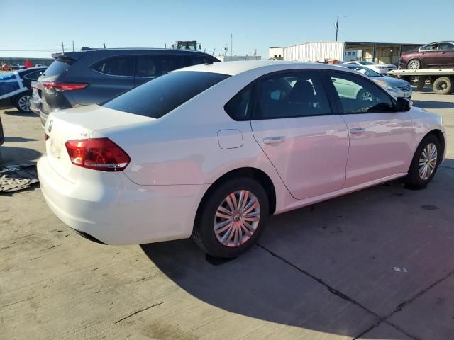 2014 Volkswagen Passat S