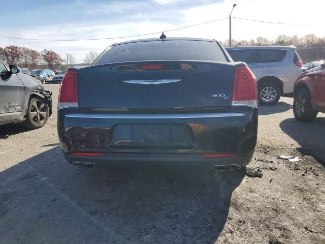 2017 Chrysler 300C Platinum