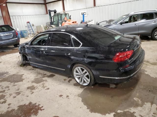 2016 Volkswagen Passat SEL Premium