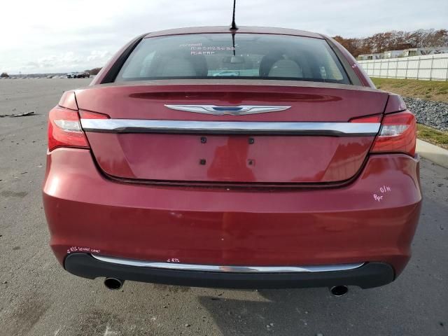 2013 Chrysler 200 Limited