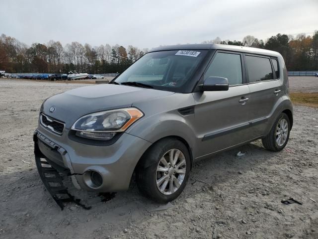 2013 KIA Soul +