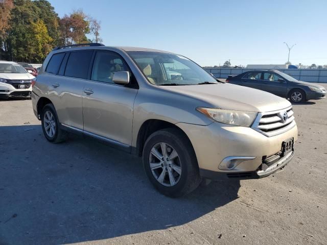 2011 Toyota Highlander Base