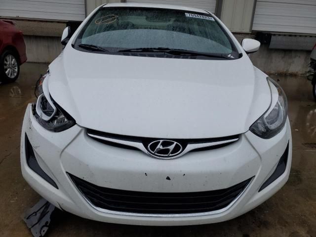 2016 Hyundai Elantra SE