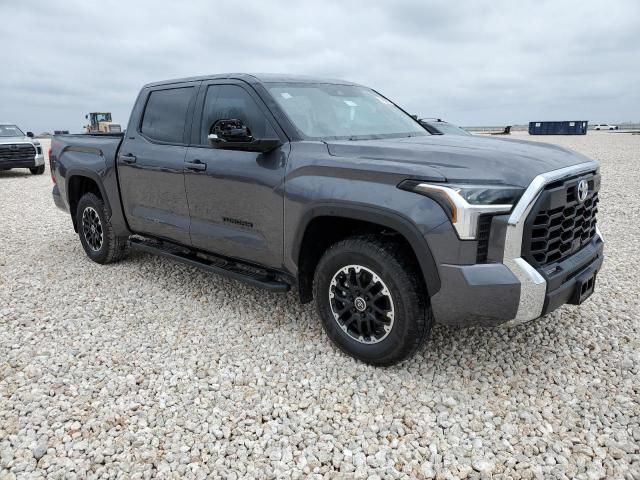 2024 Toyota Tundra Crewmax SR