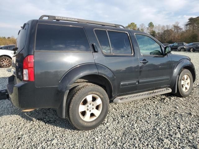 2006 Nissan Pathfinder LE