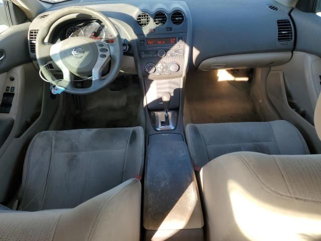 2010 Nissan Altima Base