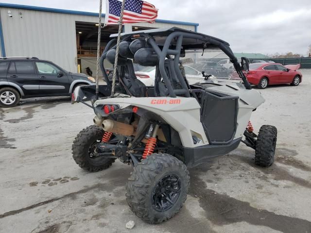 2016 Can-Am Maverick 1000 R