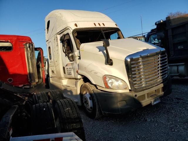 2016 Freightliner Cascadia 125