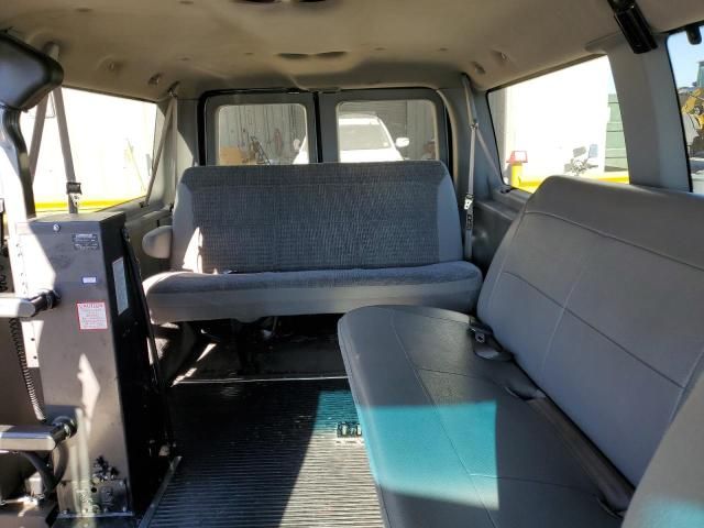 2002 Ford Econoline E150 Wagon