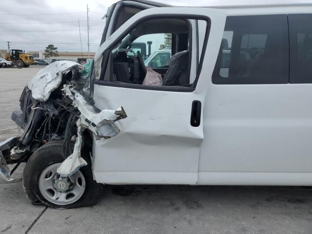 2020 Chevrolet Express G3500 LT