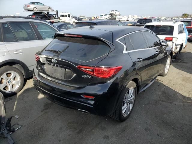 2017 Infiniti QX30 Base