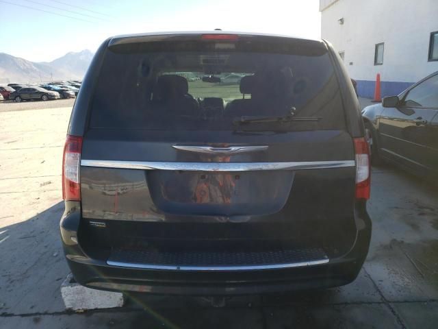 2012 Chrysler Town & Country Touring