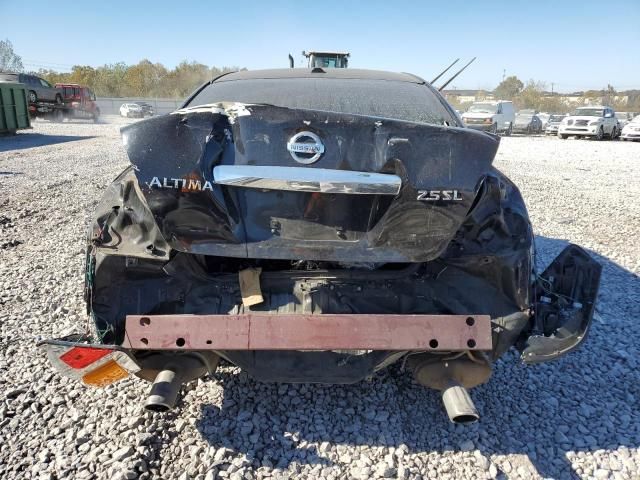 2010 Nissan Altima Base