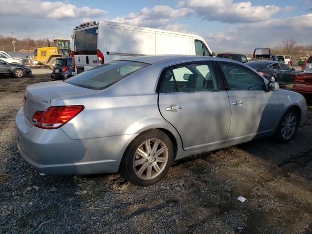 2005 Toyota Avalon XL