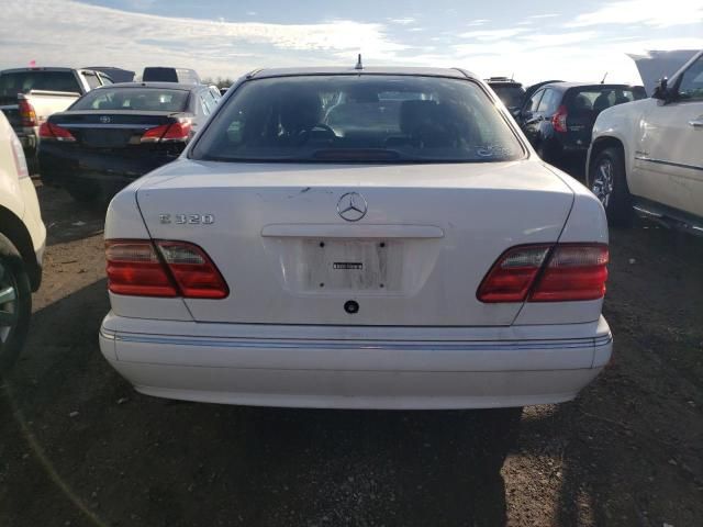 2001 Mercedes-Benz E 320