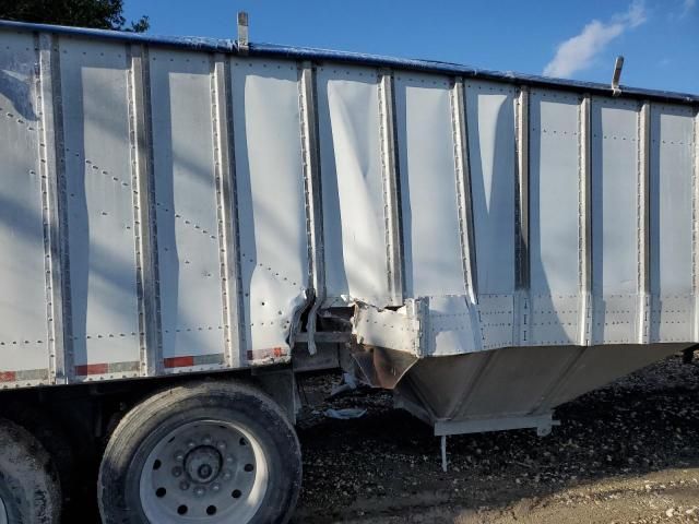 1995 Merritt Equipment Co Trailer