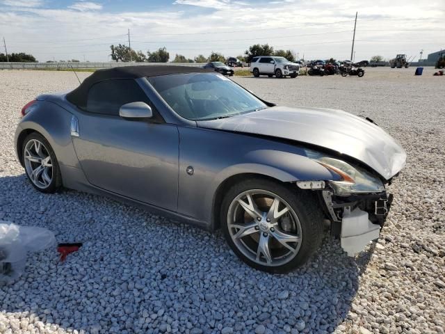 2012 Nissan 370Z Base