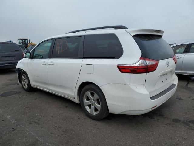 2015 Toyota Sienna LE