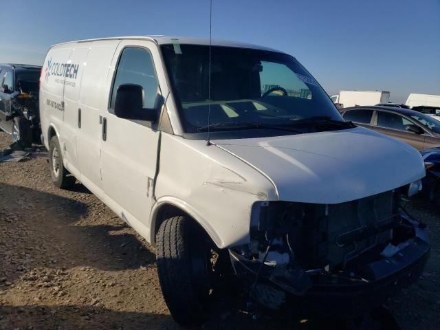 2015 Chevrolet Express G2500