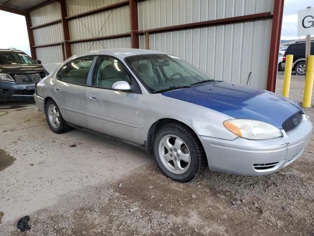 2005 Ford Taurus SE