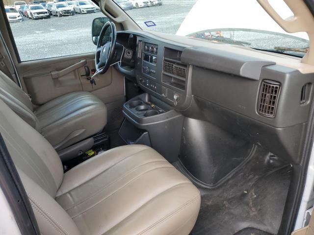 2021 Chevrolet Express G2500