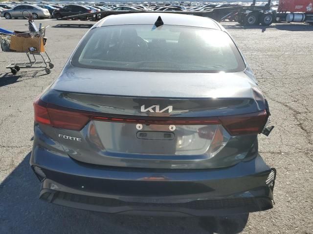 2023 KIA Forte LX