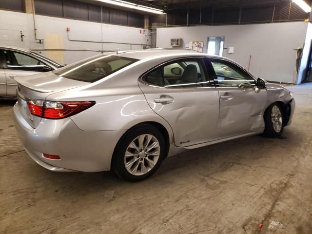 2013 Lexus ES 300H