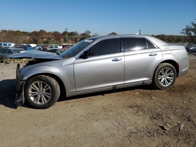 2016 Chrysler 300C