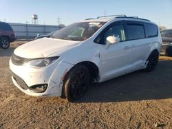 Chrysler Vehiculos salvage en venta: 2019 Chrysler Pacifica Touring Plus