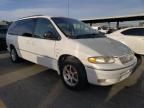 1996 Chrysler Town & Country LXI