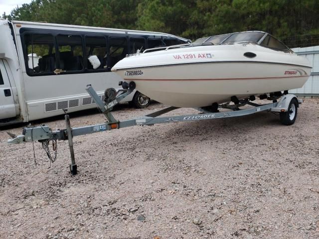 2001 Stingray Boat