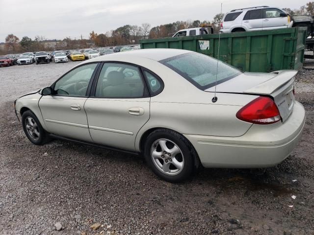 2004 Ford Taurus SE