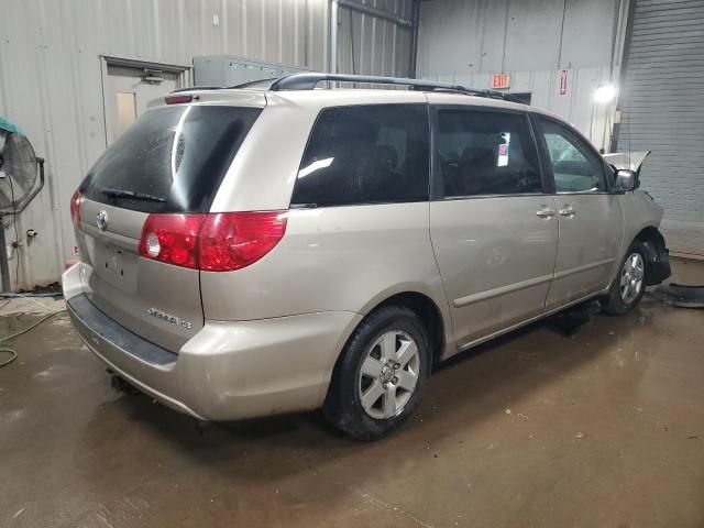 2006 Toyota Sienna CE