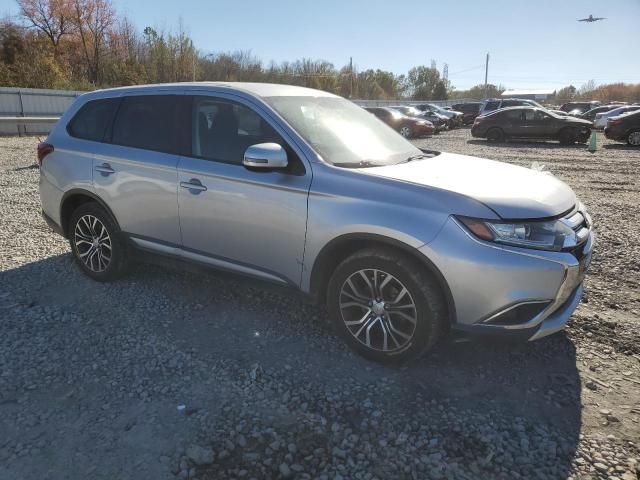 2016 Mitsubishi Outlander SE